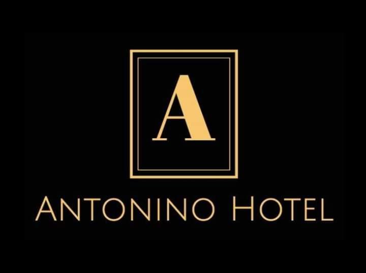 Antonino Hotel 치클라요 외부 사진